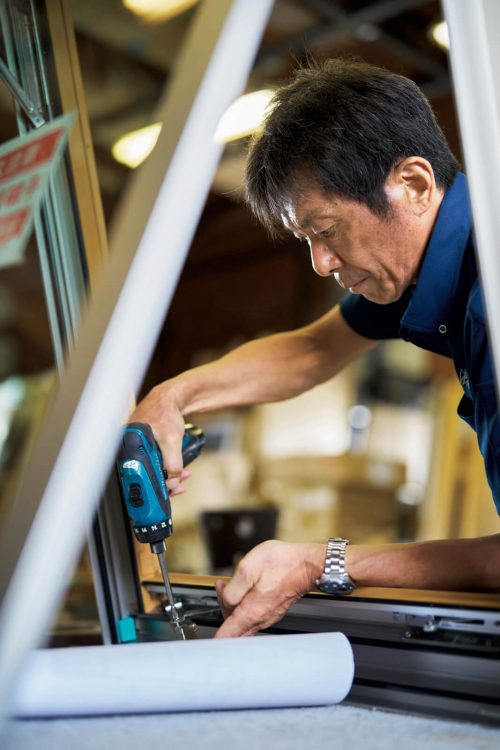 ヒノケン創業時からの歴史を知る赤岩社長。家づくりの考え方も共感できるところが多いという